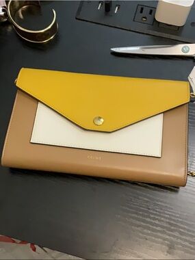 Celine Tricolor